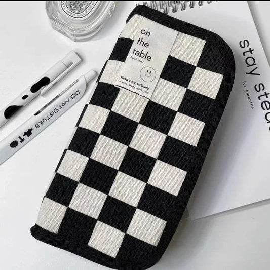 Simple Black and White Pencil Case Plaid Pencil Bag Kawaii Stationery Storage Bag for Kids Girls Back to School Supplies Gift