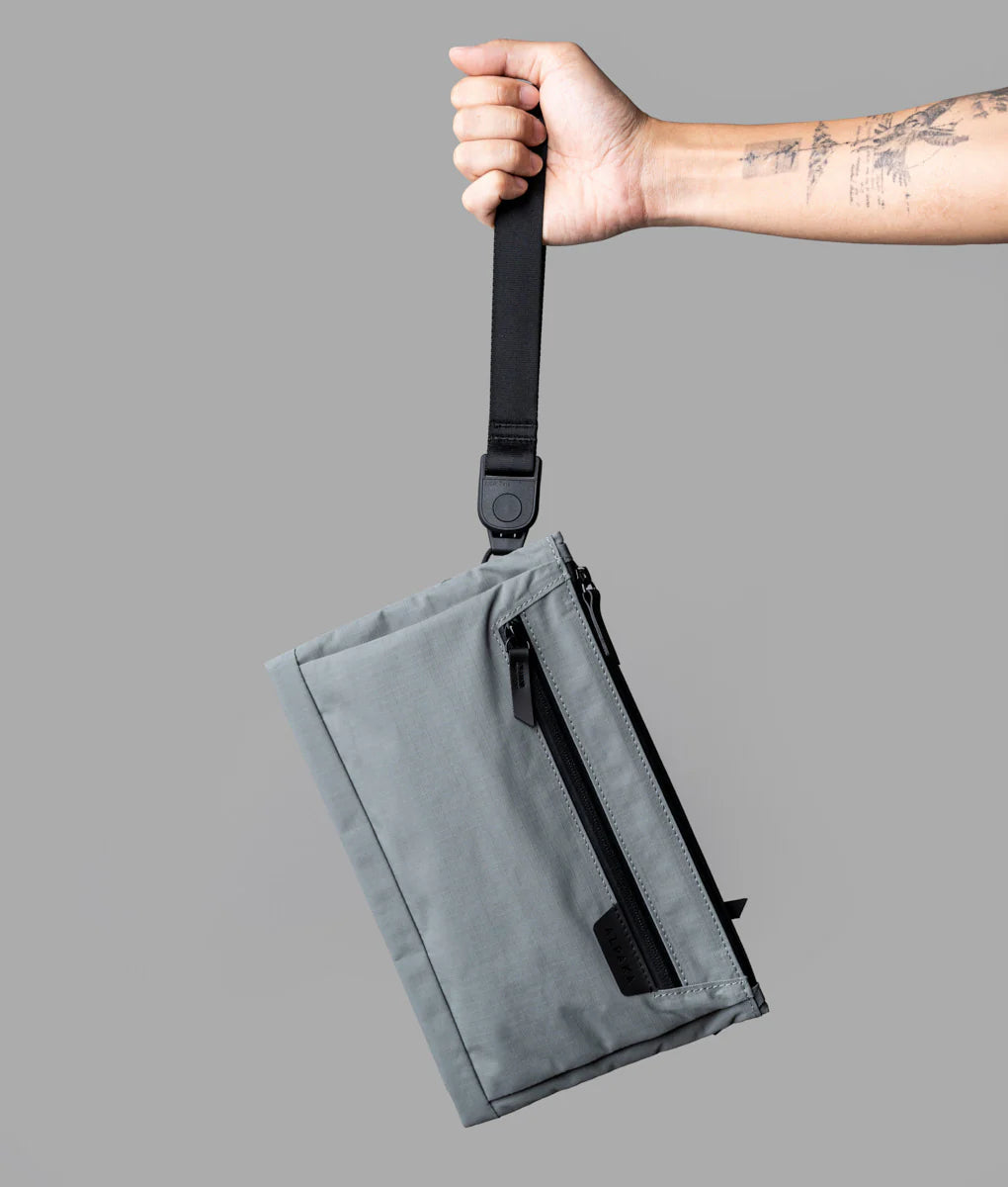 Zip Pouch Max V2