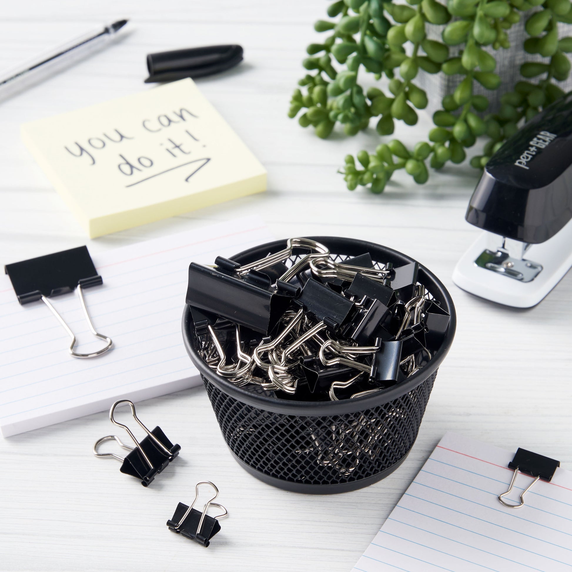 Pen + Gear Metal Binder Clips, Assorted Sizes, 200 Count, Black