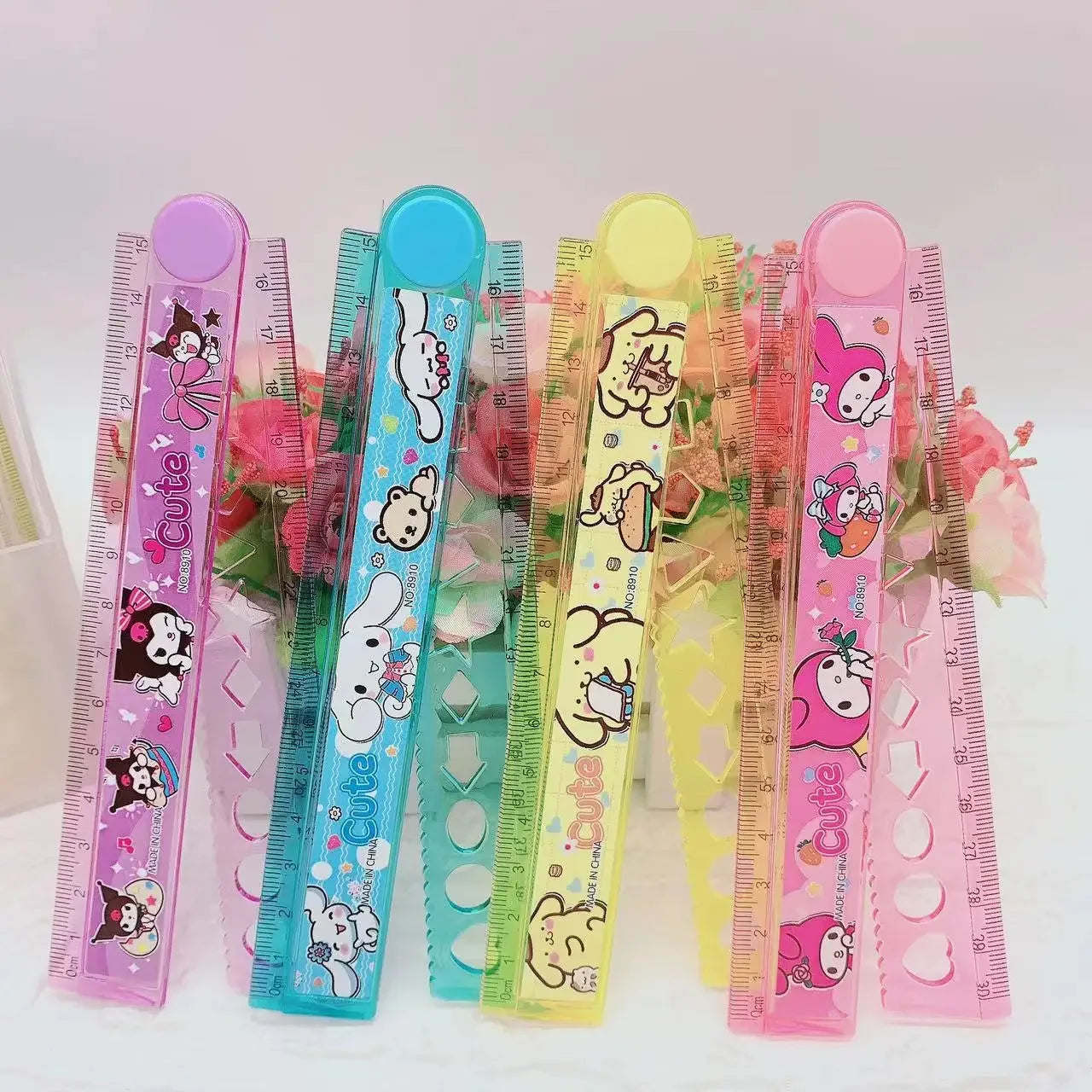 4Pcs Cartoon Kuromi Image Rotating Folding Ruler 30Cm Kawaii Melody Pochacco Student Multi Functional Ruler Stationery