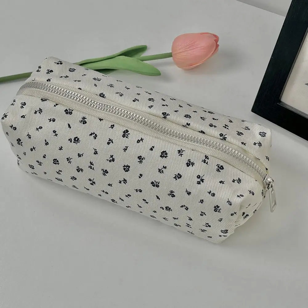 INS Floral Pen Bag Student Cartoon Cute Stationery Bag Large Capacity Pencil Case Multifunctional Stationery Organizer