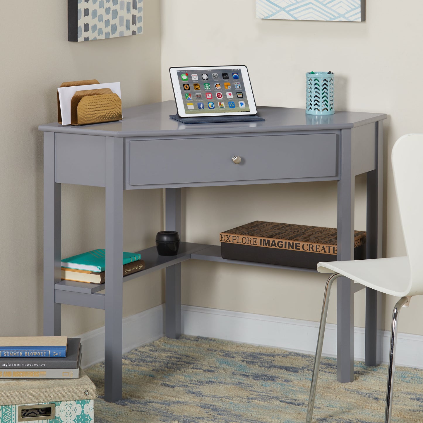 Ellen Corner Writing Desk, Antique Gray