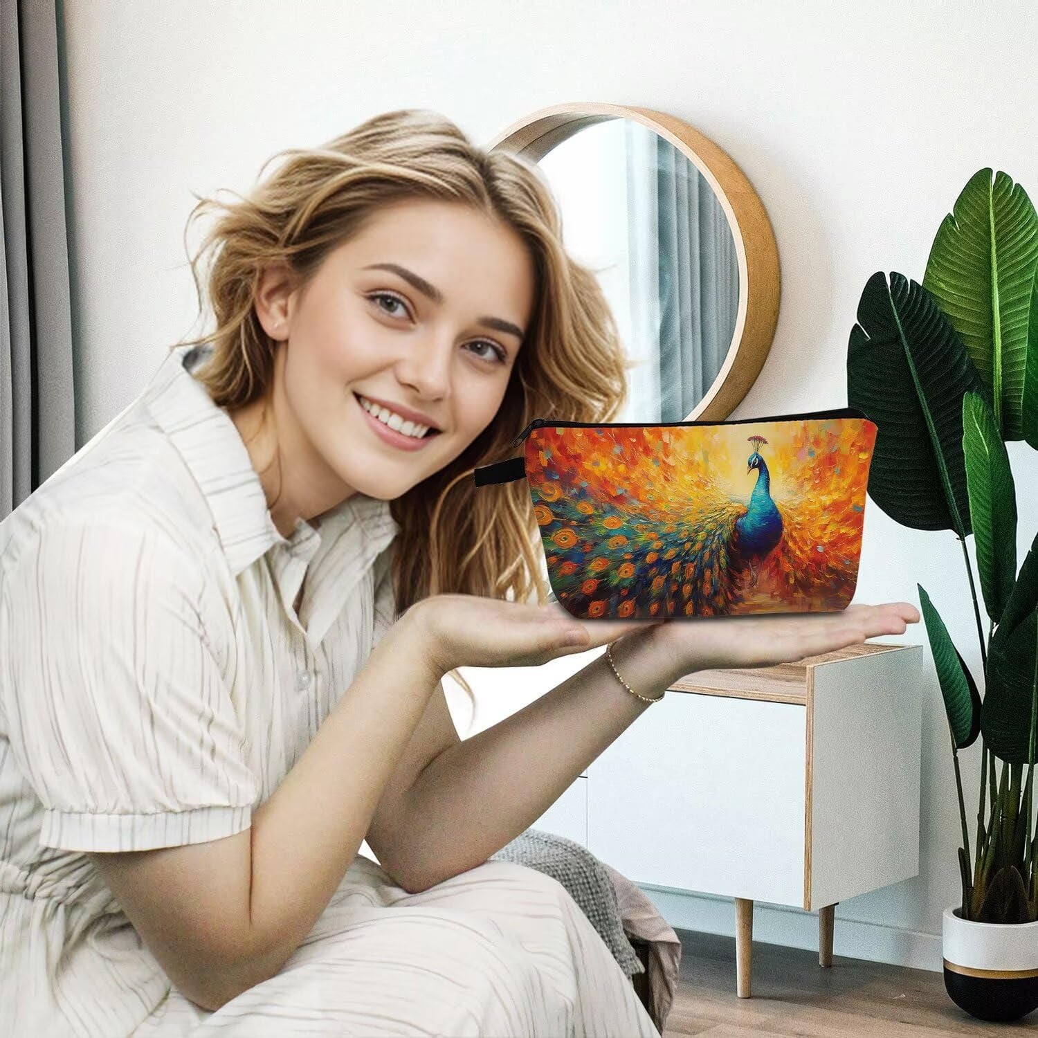 Peacock Present Peacock Pattern Makeup Bag Cute Small Organizer Bag with Zipper Oil Painting Peacock Cosmetic Bag Birthday Present for Peacock Lovers Women Sisters Friends